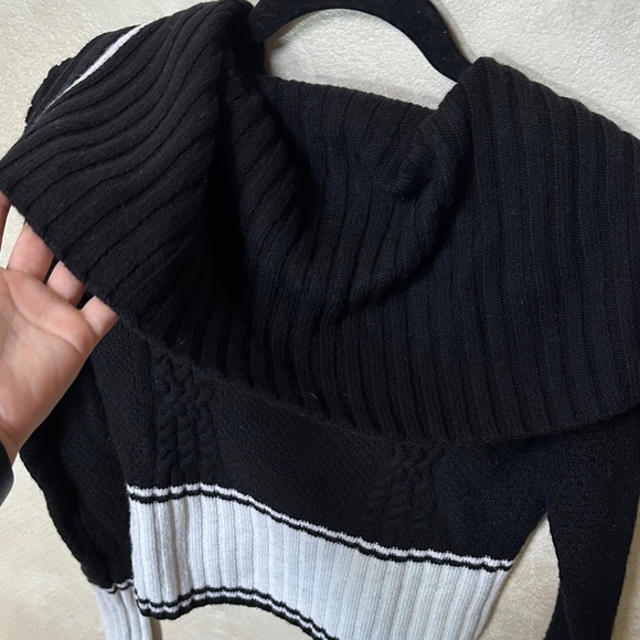 Diane Von Furstenberg Black and White Hooded Cardigan - Picture 7 of 7